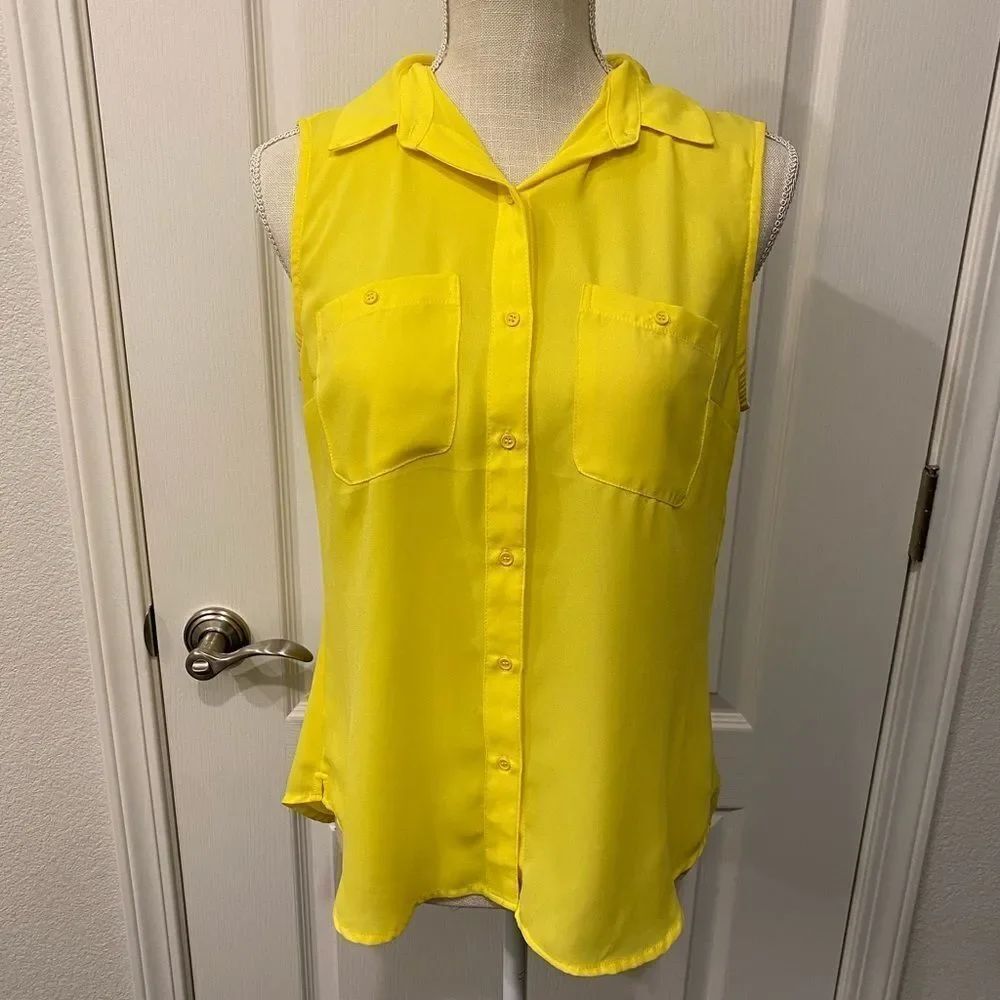 Bight yellow women’s sleeveless Catherine Malandrino blouse size Small